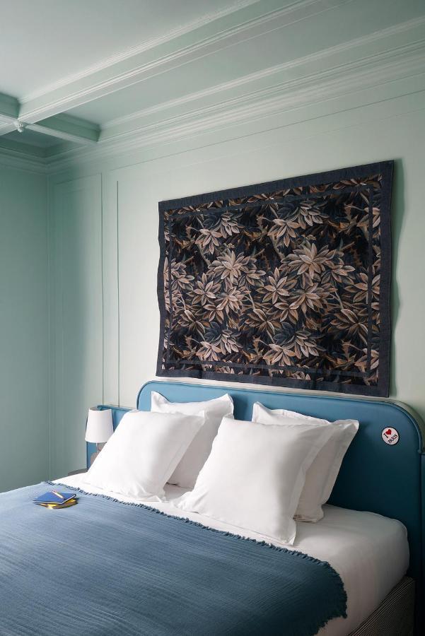 Val Girard Hotel